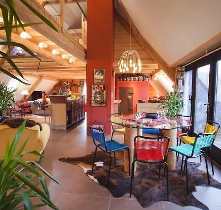 Les Fermes De Pinpin Casa de Férias