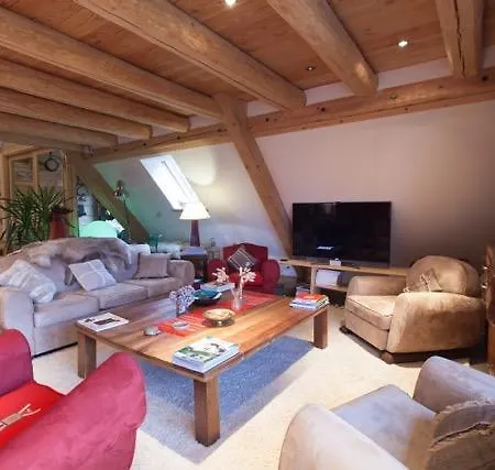 Les Fermes De Pinpin Casa de Férias *