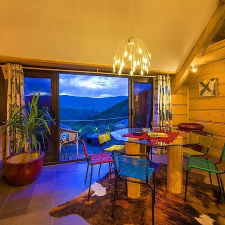 Les Fermes De Pinpin Hébergement de vacances *