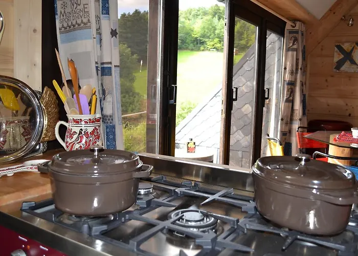 Les Fermes De Pinpin Feriehus *