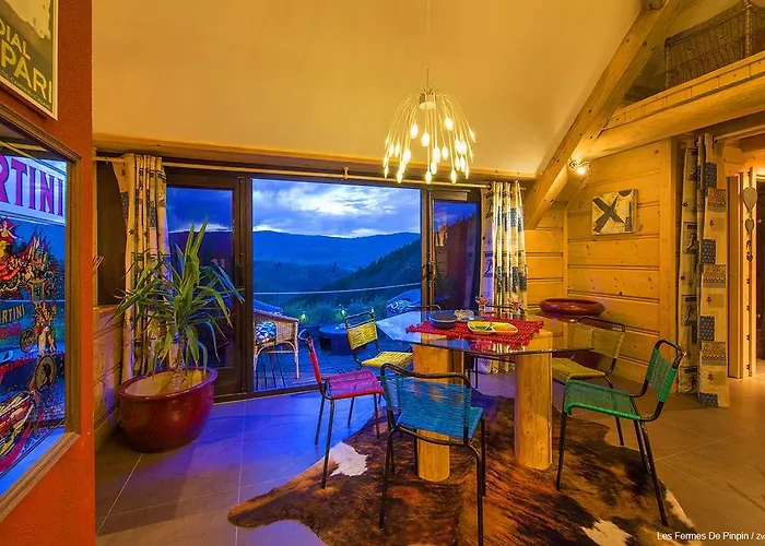 Les Fermes De Pinpin Feriehus *